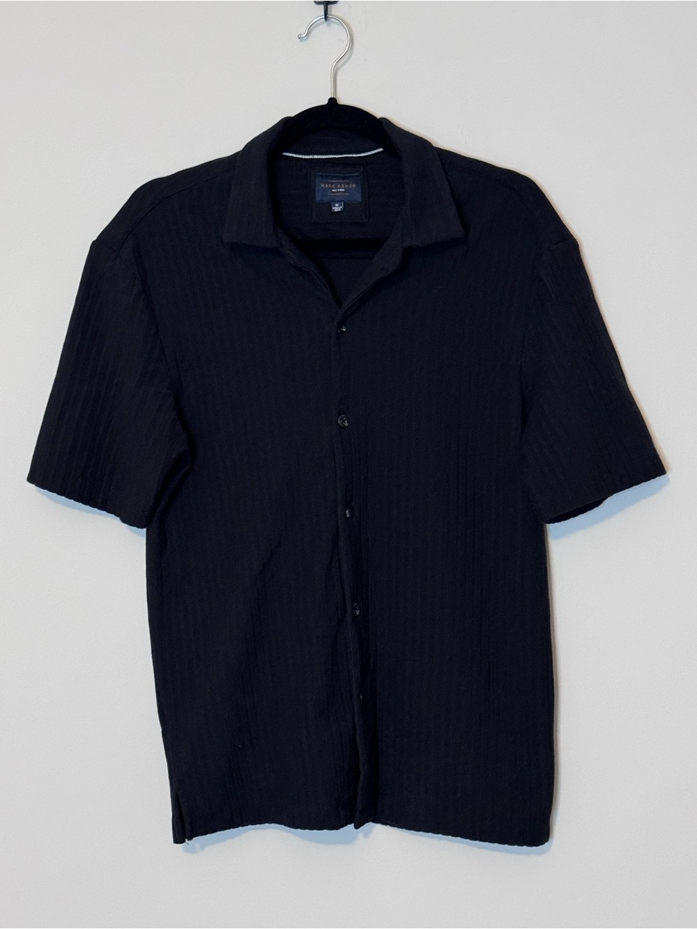 Marc Asher New York Men’s Medium Black Textured Short Sleeve Button-Up Shirt